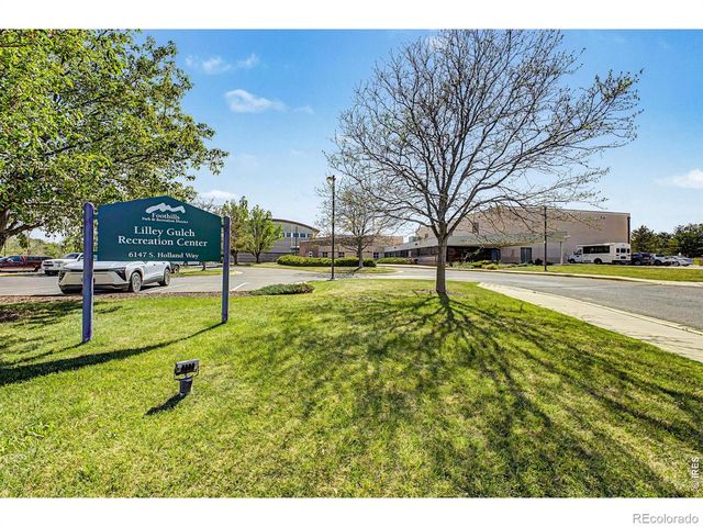 9525 W Coal Mine Avenue A, Littleton, CO 80123