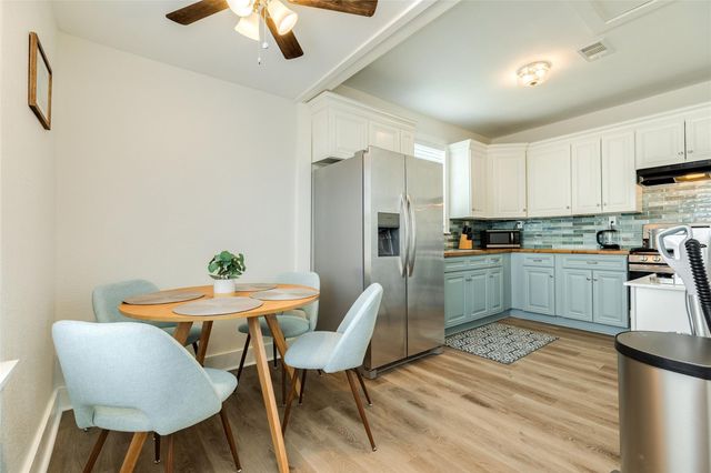 4213 Avenue S, Galveston, TX 77550