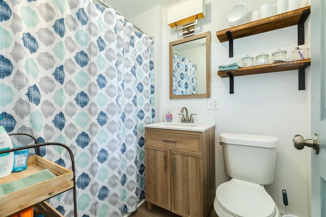 4213 Avenue S, Galveston, TX 77550