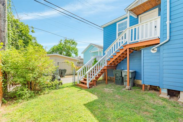 4213 Avenue S, Galveston, TX 77550