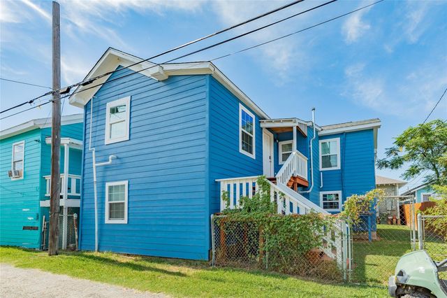 4213 Avenue S, Galveston, TX 77550