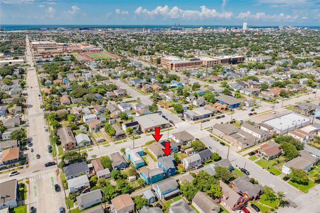 4213 Avenue S, Galveston, TX 77550