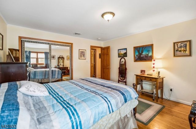 6 Waters Edge, Kinnelon Boro, NJ 07405