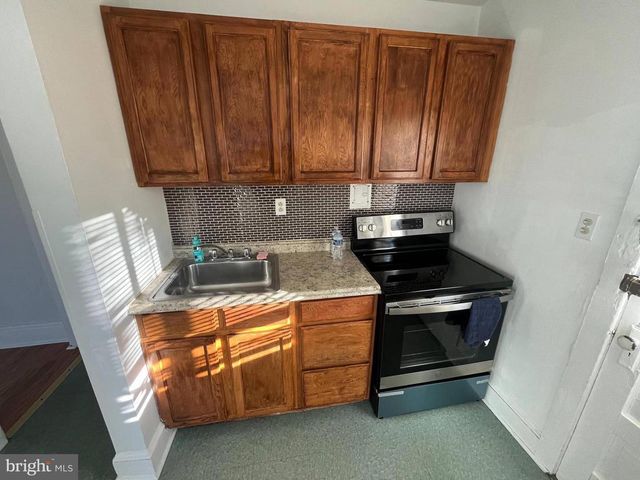 115 W BROADWAY, Salem, NJ 08079