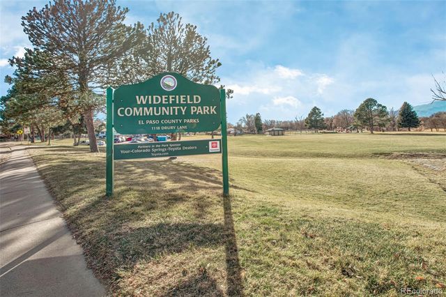 206 Cielo Vista Street, Colorado Springs, CO 80911