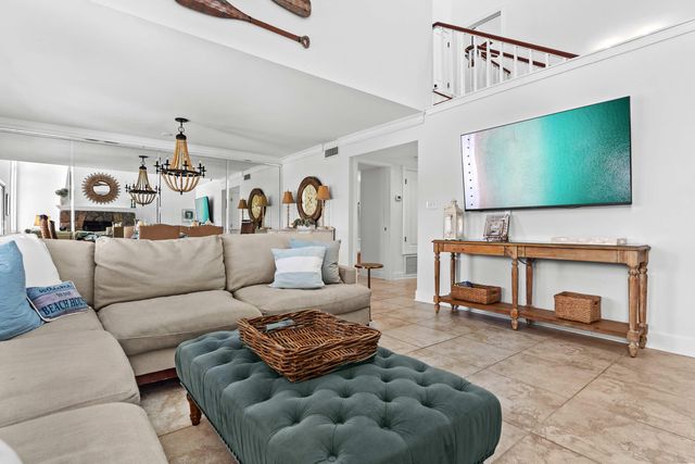 900 Gulf Shore Drive 5, Destin, FL 32541