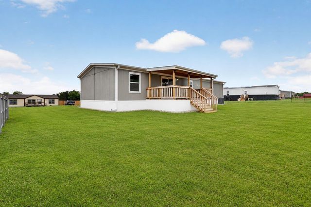 215 Overland Trail, Bridgeport, TX 76426
