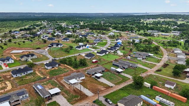 215 Overland Trail, Bridgeport, TX 76426