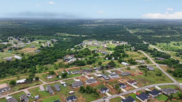 215 Overland Trail, Bridgeport, TX 76426