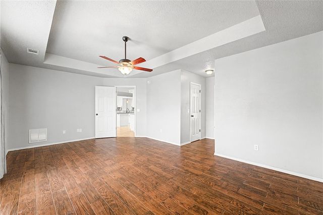 801 Pinoak Street, Centerton, AR 72719