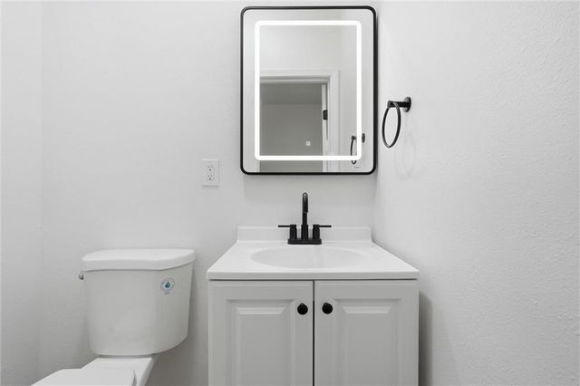 1204 67th Street, Kansas City, MO 64118