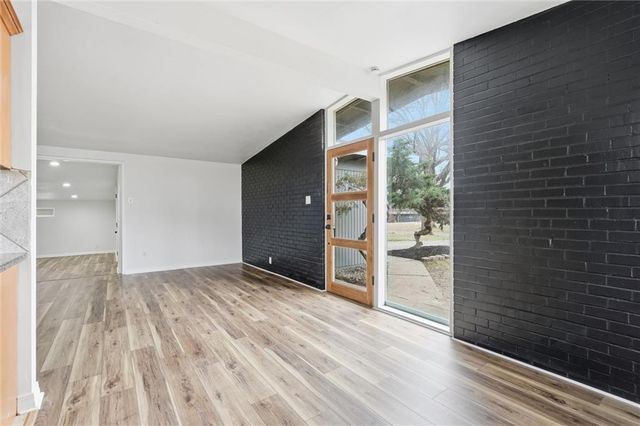 1204 67th Street, Kansas City, MO 64118