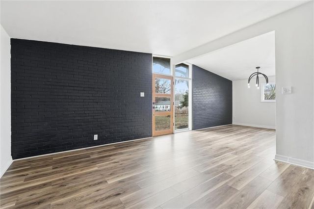 1204 67th Street, Kansas City, MO 64118