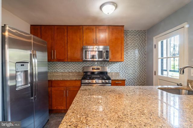 2014 SAVANNAH PL SE, Washington, DC 20020