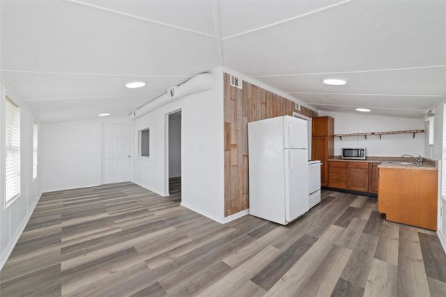 1228 W Canal, Crystal Beach, TX 77650