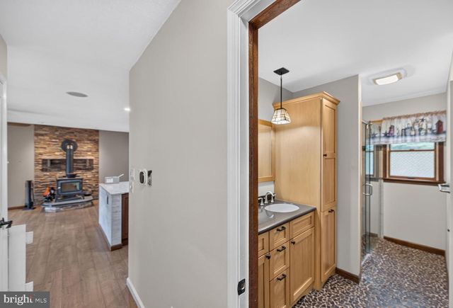 2161 HOLLYBERRY CT, Pottstown, PA 19464