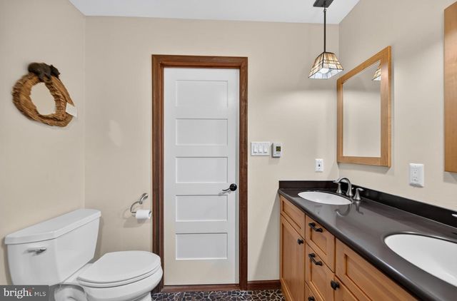 2161 HOLLYBERRY CT, Pottstown, PA 19464