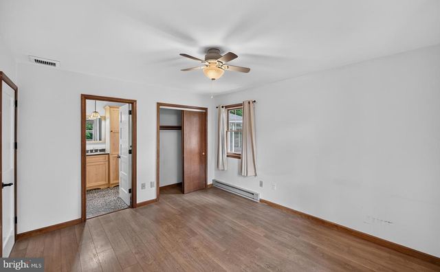 2161 HOLLYBERRY CT, Pottstown, PA 19464