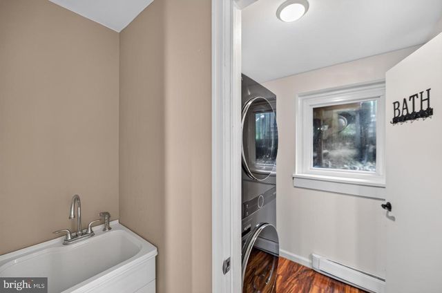 2161 HOLLYBERRY CT, Pottstown, PA 19464