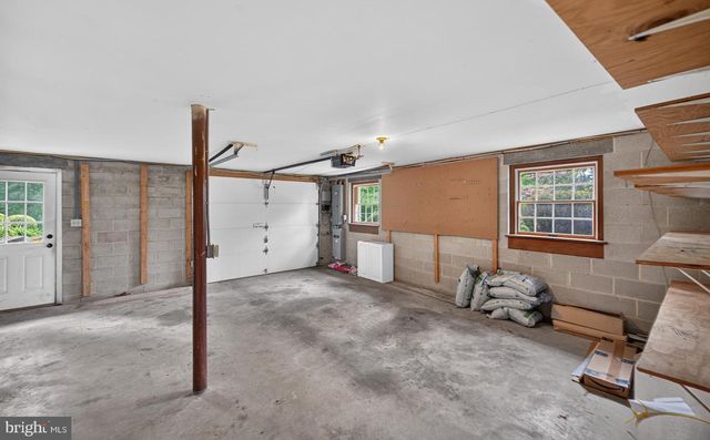 2161 HOLLYBERRY CT, Pottstown, PA 19464