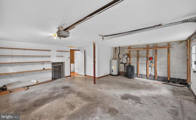 2161 HOLLYBERRY CT, Pottstown, PA 19464