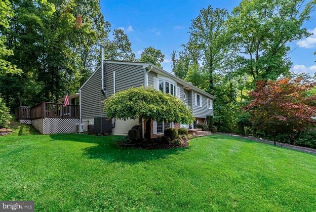 2161 HOLLYBERRY CT, Pottstown, PA 19464