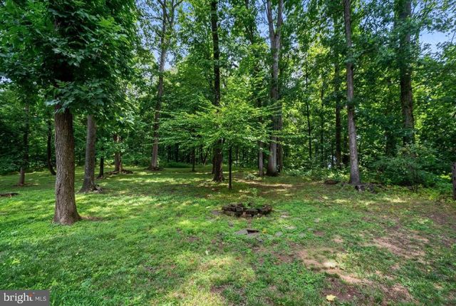 2161 HOLLYBERRY CT, Pottstown, PA 19464