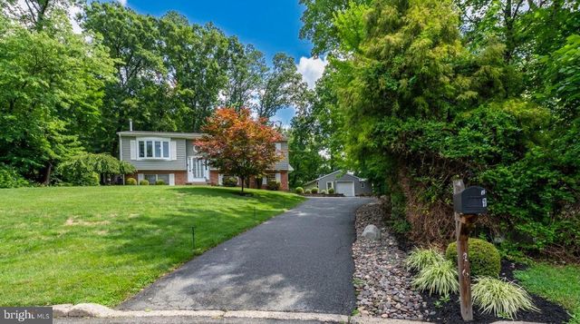 2161 HOLLYBERRY CT, Pottstown, PA 19464