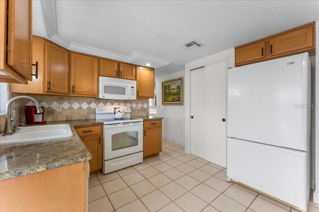 3731 ELMWOOD DRIVE, Holiday, FL 34691