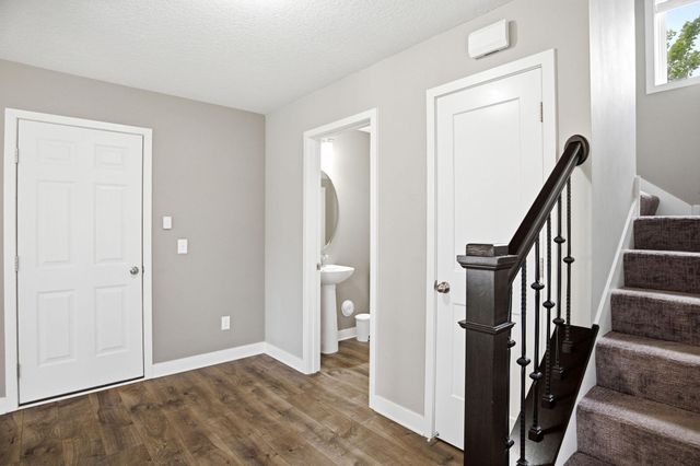 13759 102nd Place N, Maple Grove, MN 55369