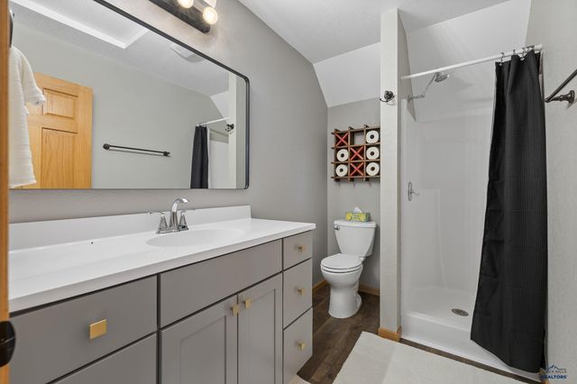 21310 CABIN RD, Lead, SD 57754