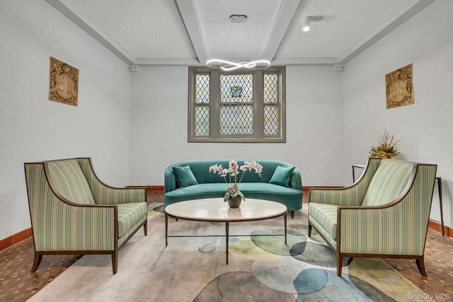 1440 Midland Avenue 4H, Bronxville, NY 10708
