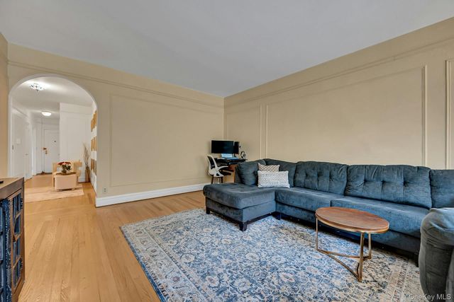1440 Midland Avenue 4H, Bronxville, NY 10708
