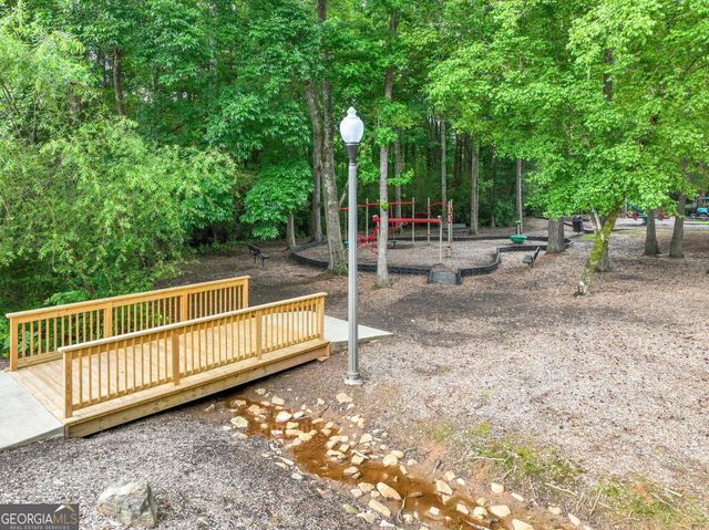 22 Eagle Court, Newnan, GA 30265