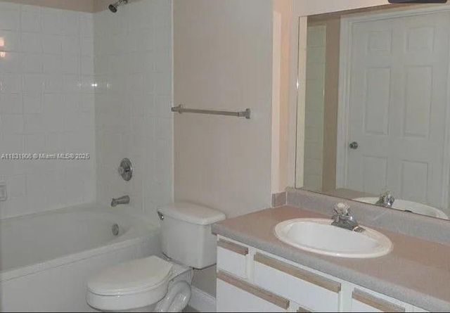 160 SW 117th Ter 6102, Pembroke Pines, FL 33025