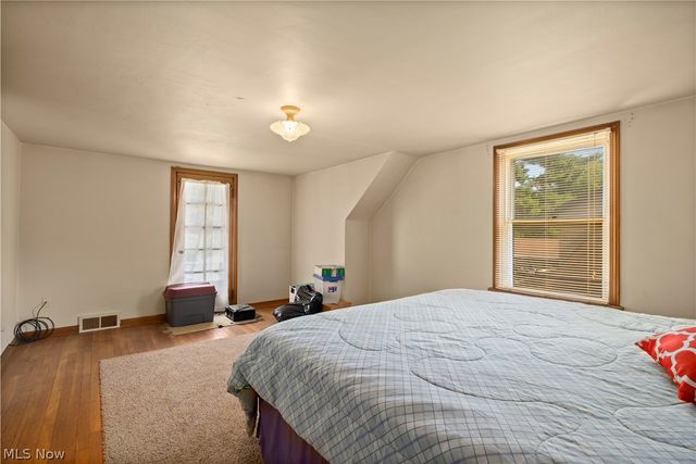 406 Root Road, Lorain, OH 44052