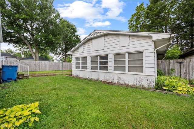 406 Root Road, Lorain, OH 44052