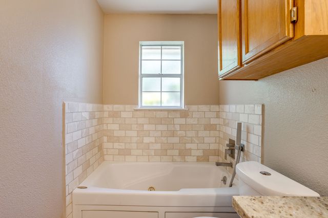 108 S Douglas Street, Covington, TX 76636