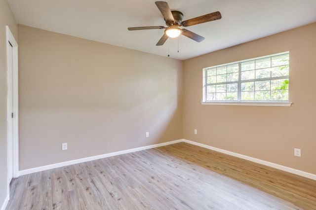 108 S Douglas Street, Covington, TX 76636