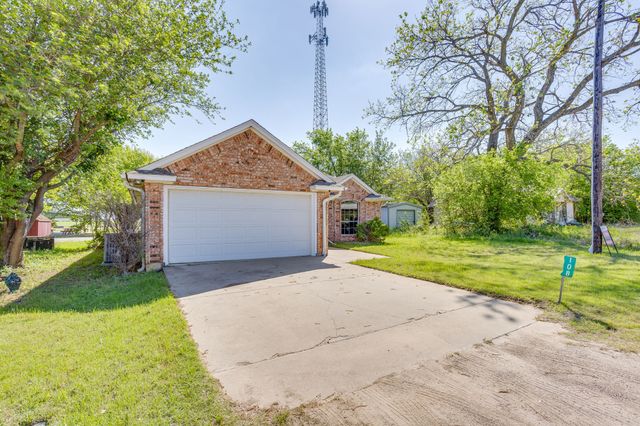 108 S Douglas Street, Covington, TX 76636