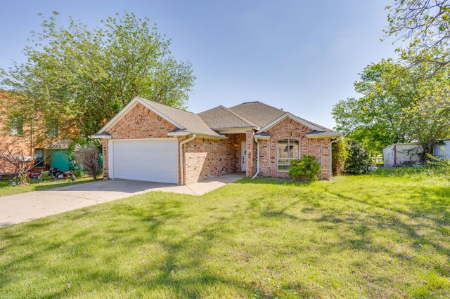 108 S Douglas Street, Covington, TX 76636