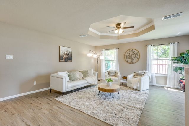 108 S Douglas Street, Covington, TX 76636