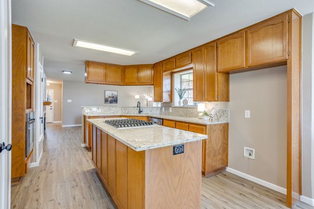 108 S Douglas Street, Covington, TX 76636