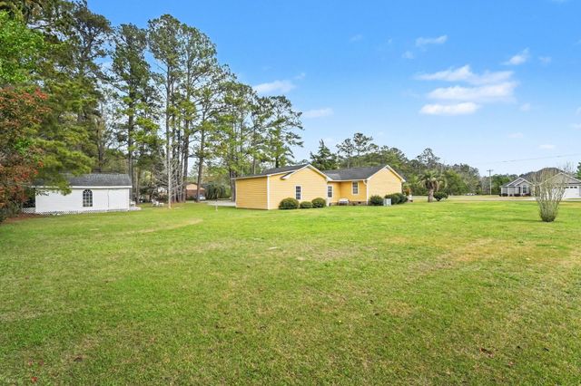 2615 Morgan Rd., Conway, SC 29526