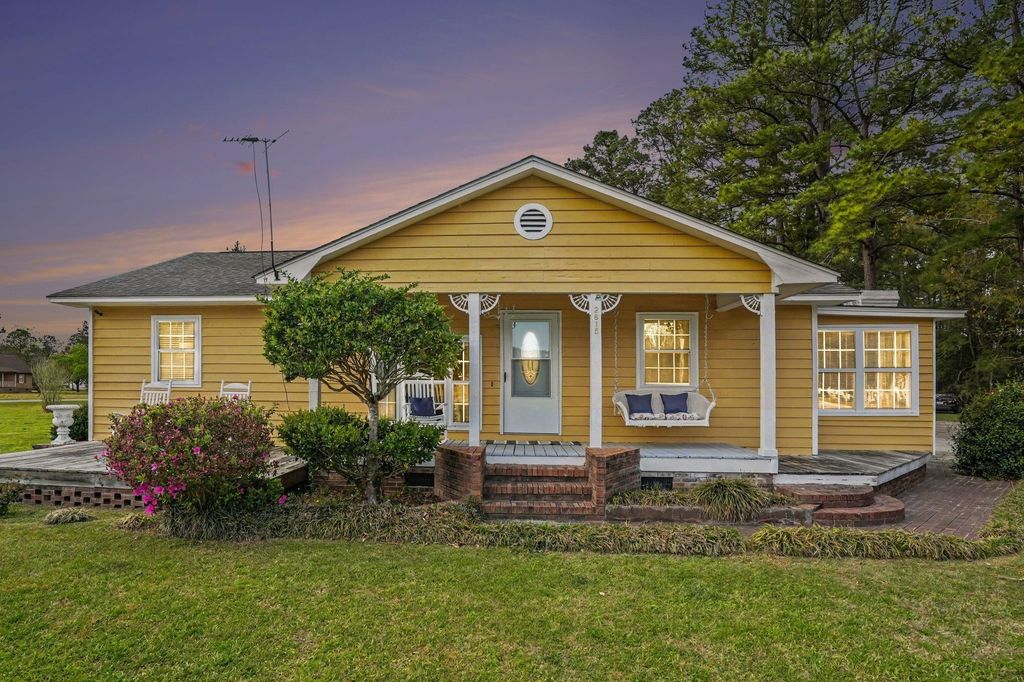 2615 Morgan Rd., Conway, SC 29526