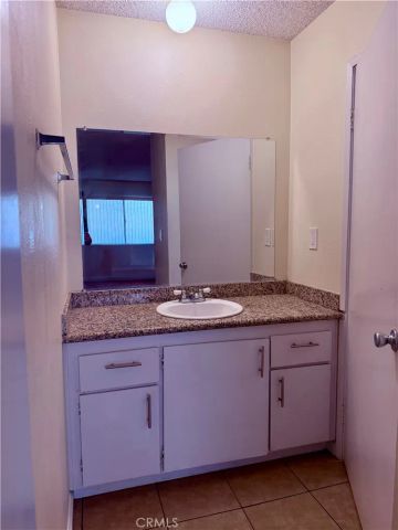 3300 W Orange Avenue 6, Anaheim, CA 92804