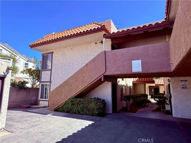 3300 W Orange Avenue 6, Anaheim, CA 92804