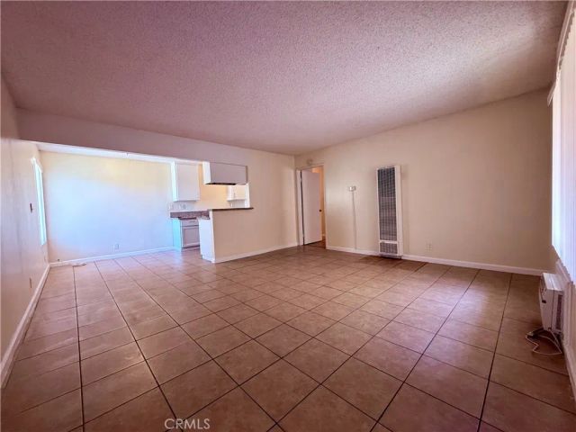 3300 W Orange Avenue 6, Anaheim, CA 92804