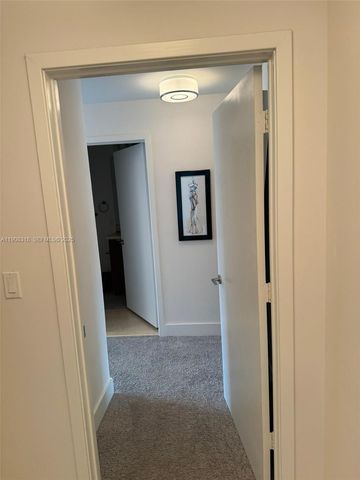 79 SW 12th Street 4012S, Miami, FL 33130
