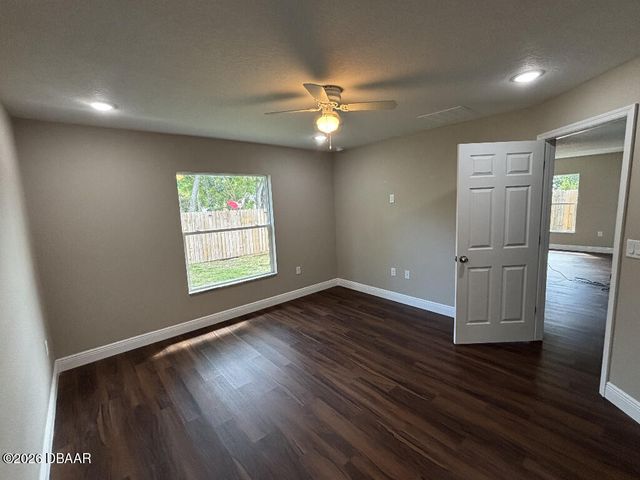 305 Fletcher Avenue, Daytona Beach, FL 32114